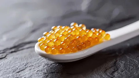 خاویار زرد اصیل کمیاب دریایی مجلسی ممتاز